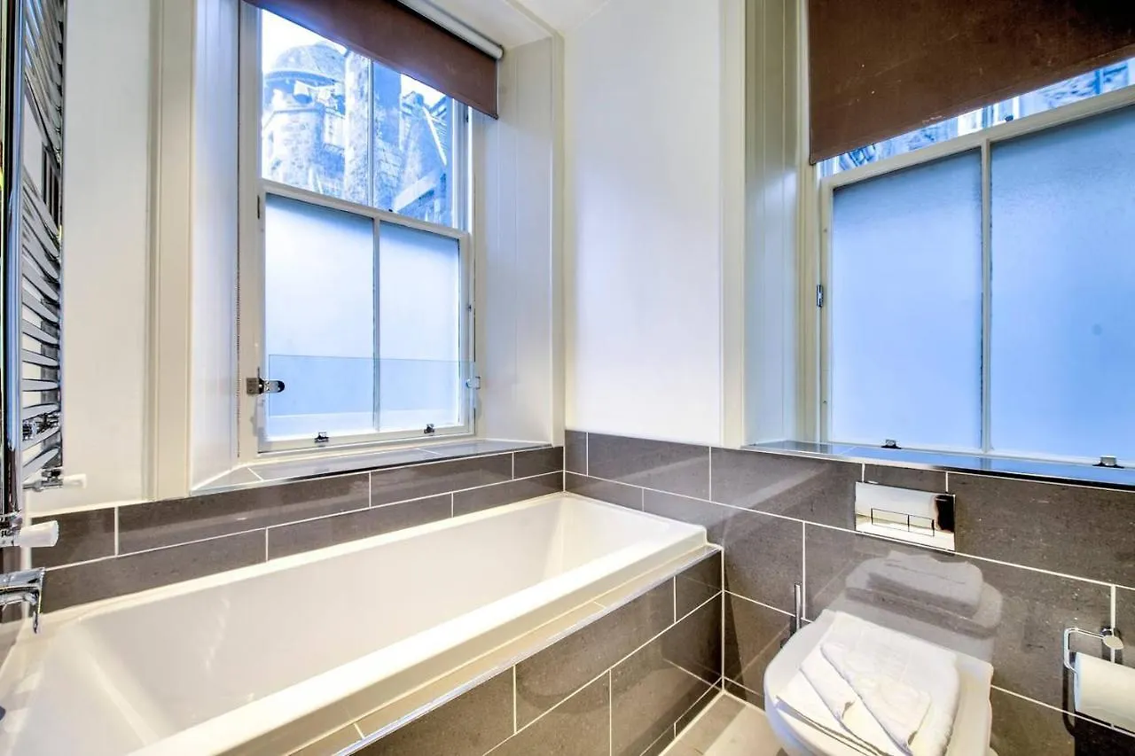 Amazing Views! North Bank Street Luxury Apartment Edinburgh United Kingdom